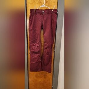 Women's Prana Halle Burgundy Hiking Pants  Size 4 regular inseam